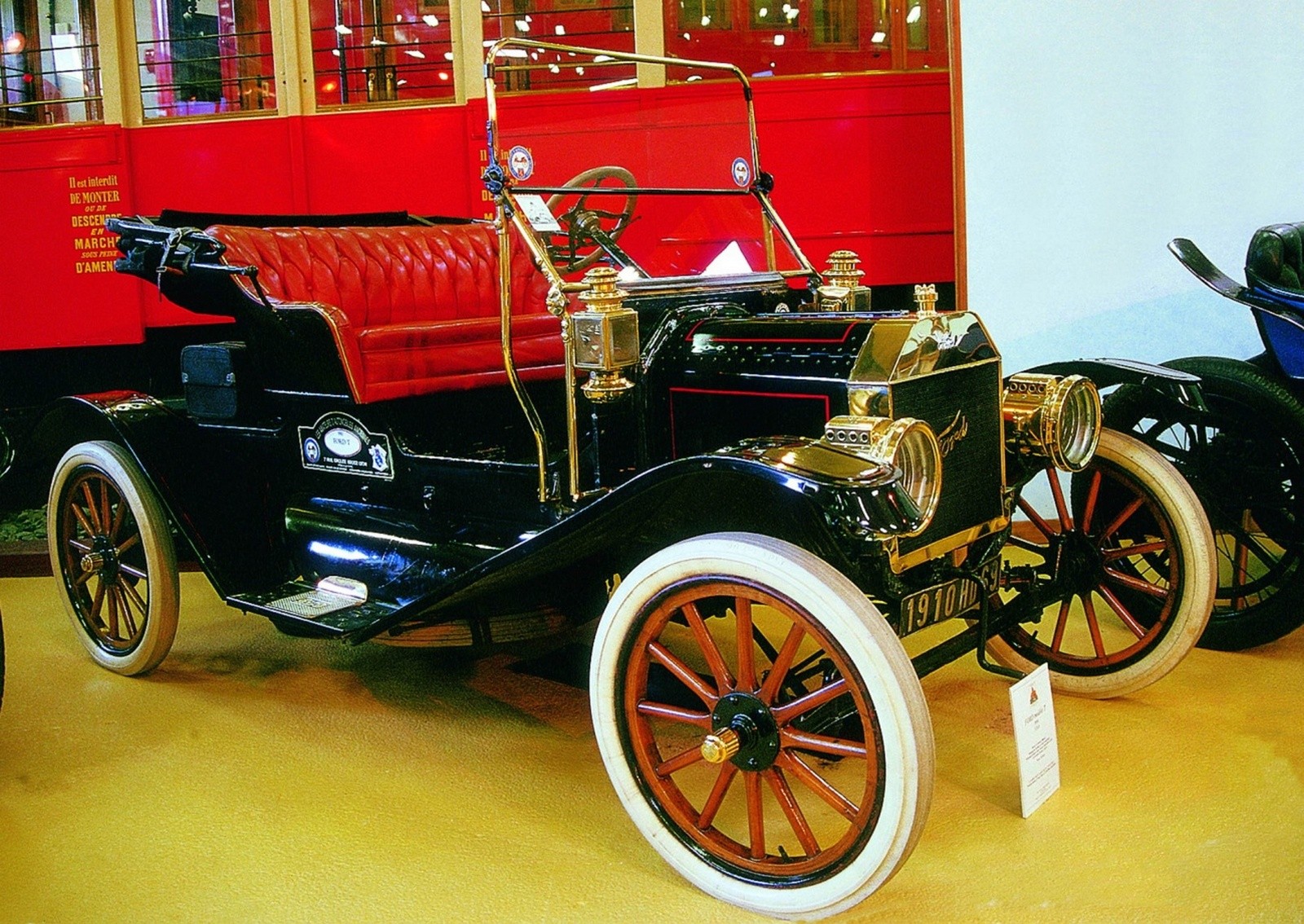 Один из вариантов массового легкового автомобиля Ford T. 1910 год (фото автора)