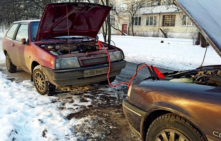 Расположение авто при прикуривании