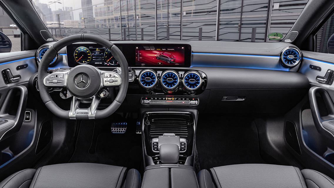 Седан Mercedes-AMG A 35 4Matic 2019-2020 модельного года